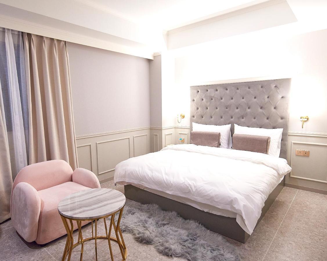 Denbasta Signature Hotel بوسان المظهر الخارجي الصورة