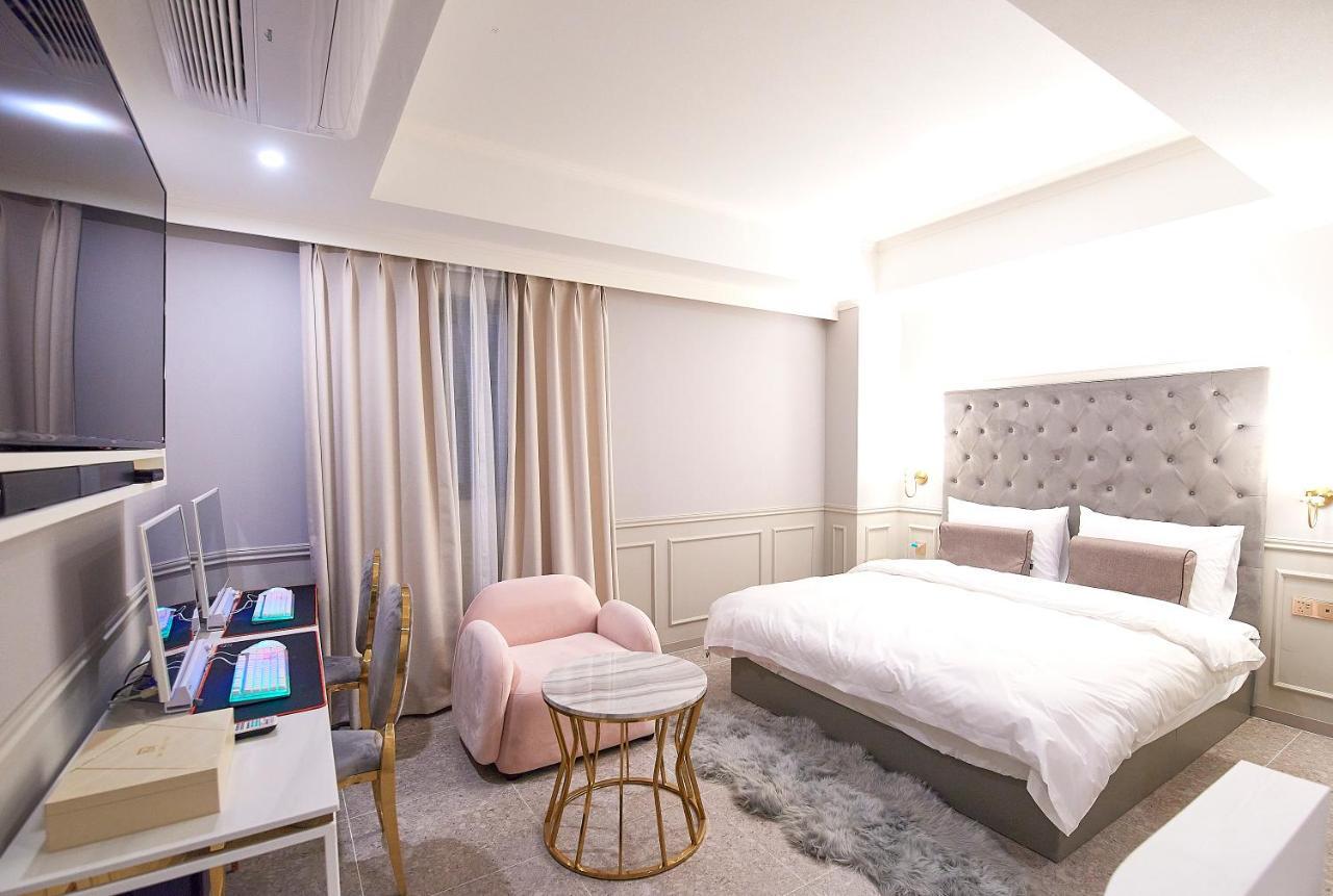 Denbasta Signature Hotel بوسان المظهر الخارجي الصورة